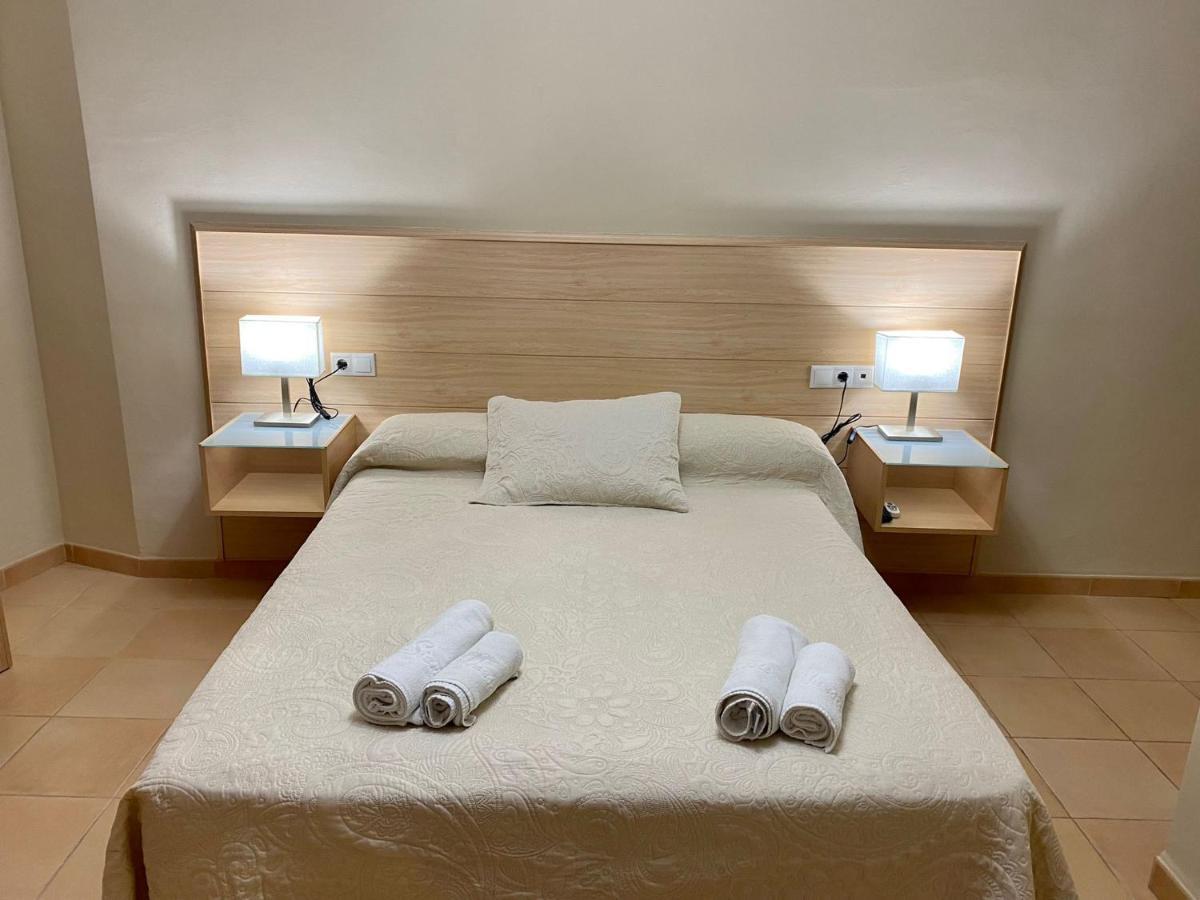 Hotel Sierra De Huesa Ngoại thất bức ảnh