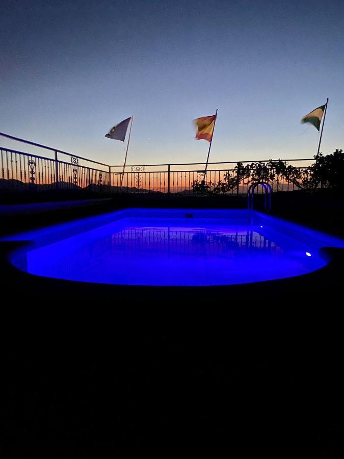 Hotel Sierra De Huesa Ngoại thất bức ảnh