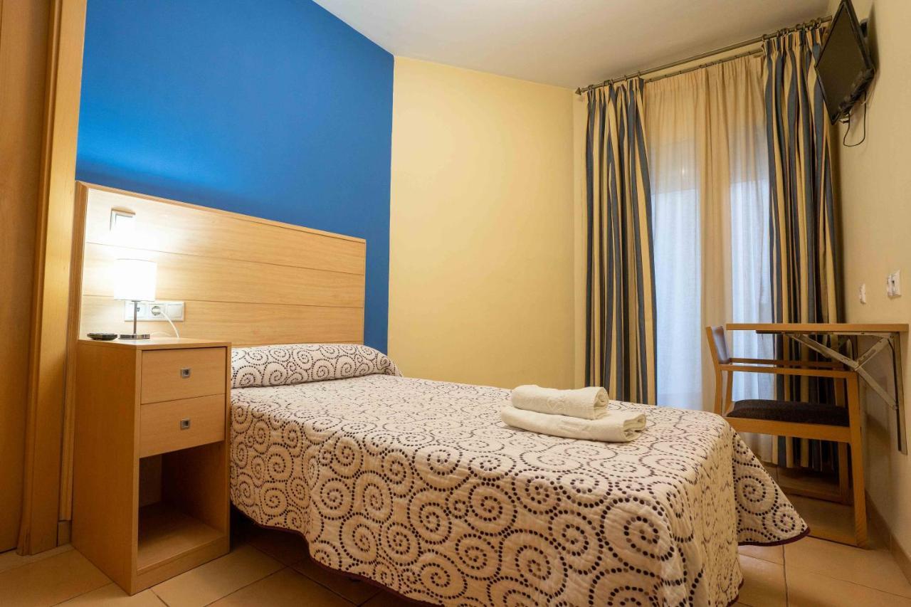 Hotel Sierra De Huesa Ngoại thất bức ảnh
