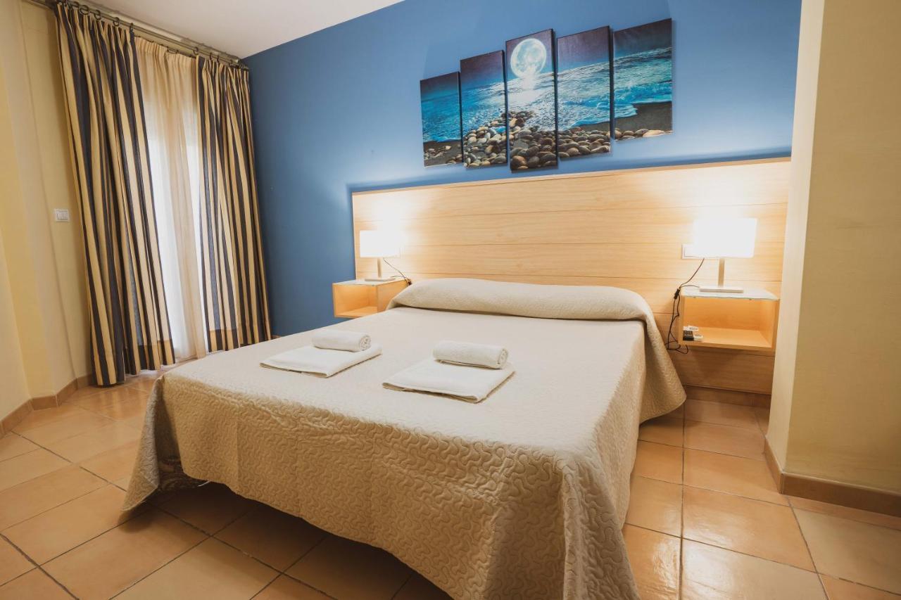 Hotel Sierra De Huesa Ngoại thất bức ảnh