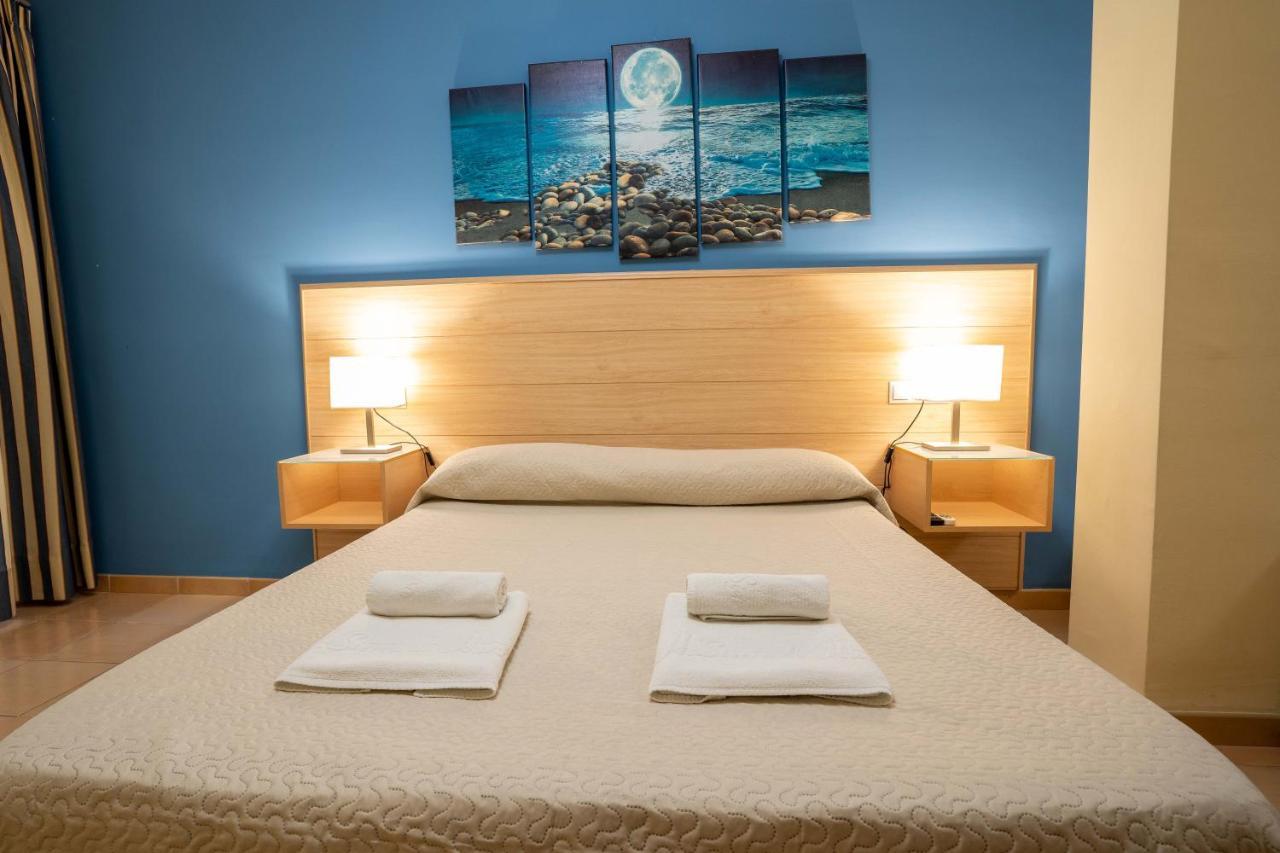 Hotel Sierra De Huesa Ngoại thất bức ảnh